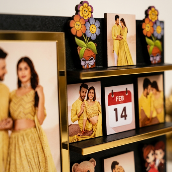 Personalized Couple Photo Frame with Miniature Décor Personalized Couple Photo Frame with Miniature Décor